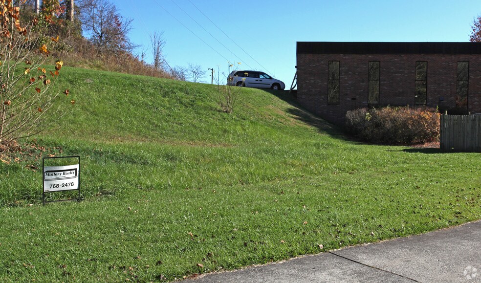 Primary Photo Of 400 Westmoreland Rd, Dunbar Land For Sale