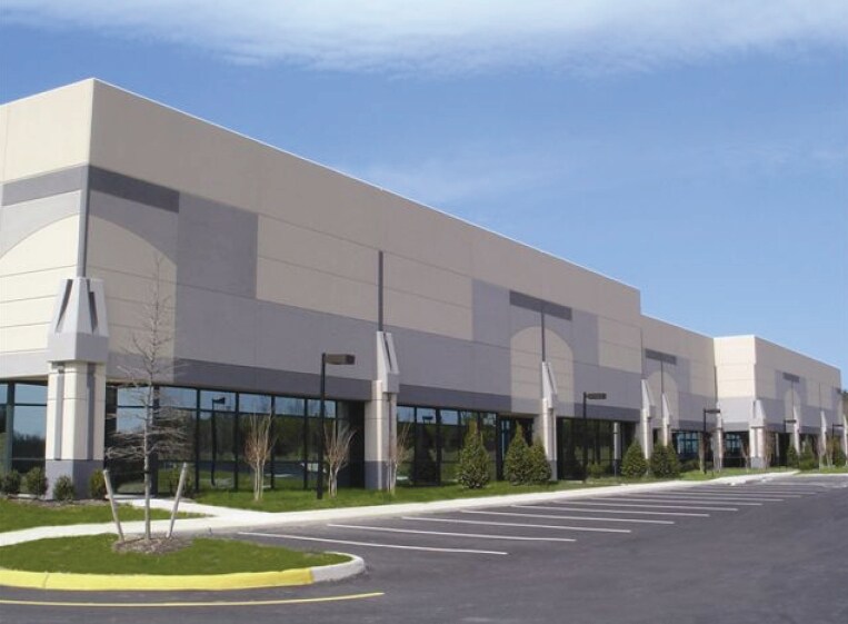More Photos Of 8110 River Stone Dr, Fredericksburg Warehouse For Lease