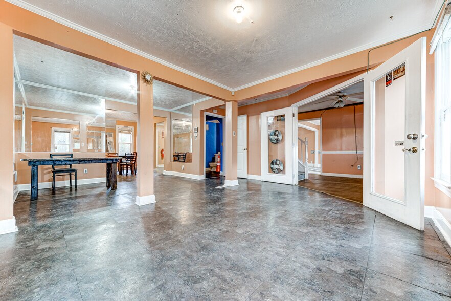 More Photos Of 2893 Mountain Industrial Blvd, Tucker Office For Sale