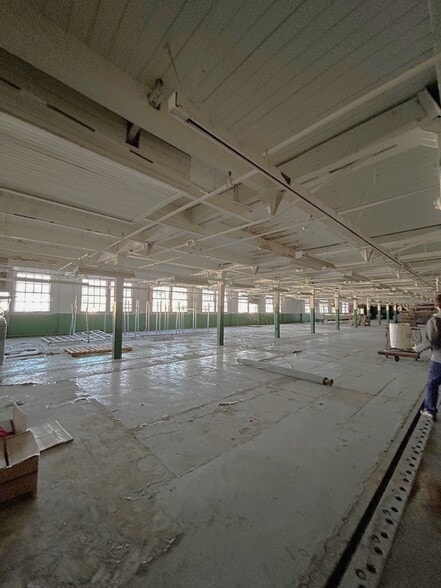 More Photos Of 750 S Main St, Piqua Manufacturing For Sale