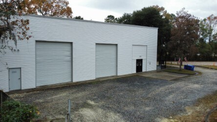 More Photos Of 3337 Business Cir, North Charleston Warehouse For Lease