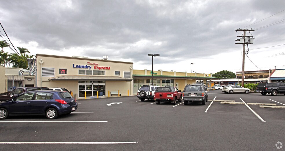 More Photos Of 194 Kilauea Ave, Hilo Storefront Retail Office For Lease