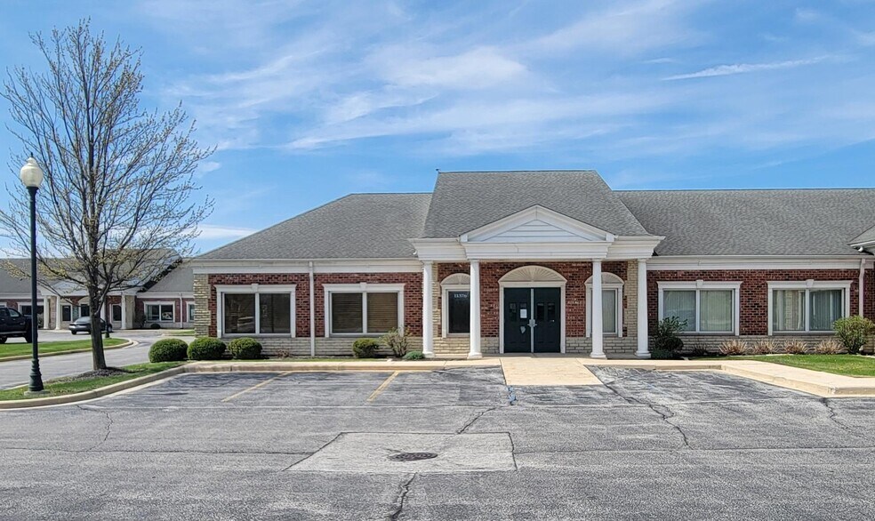 More Photos Of 11376 Broadway, Crown Point Office For Sale