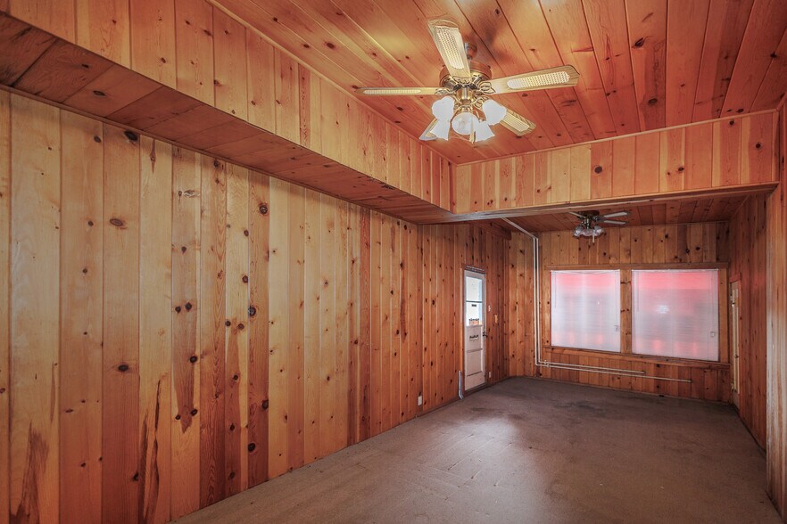 More Photos Of 535-539 Main St, Half Moon Bay Storefront Retail Residential For Sale