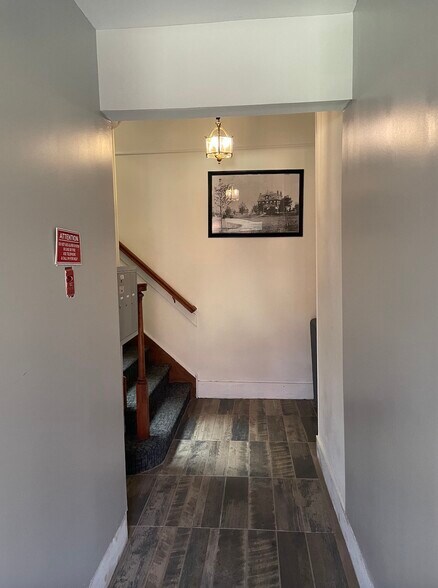 More Photos Of 108 Morton Ave, Ridley Park Apartments For Sale