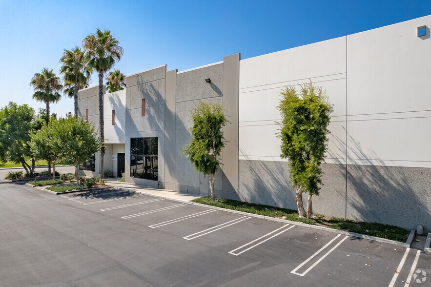 More Photos Of 108-118 Brea Canyon Rd, City of Industry Warehouse For Lease