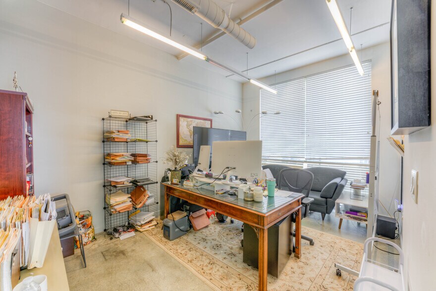 More Photos Of 2259 Young Ave, Memphis Apartments For Sale