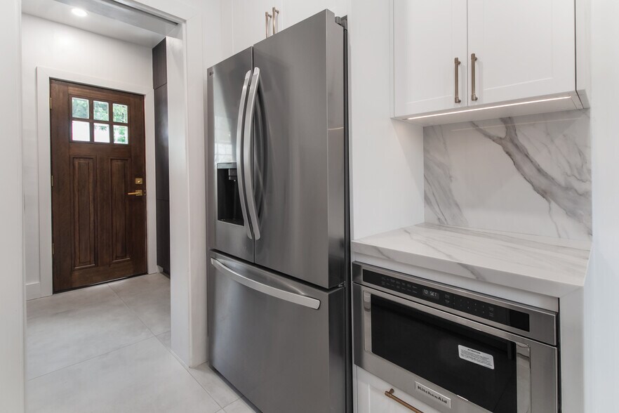 More Photos Of 1718-1726 N Vista St, Los Angeles Apartments For Sale