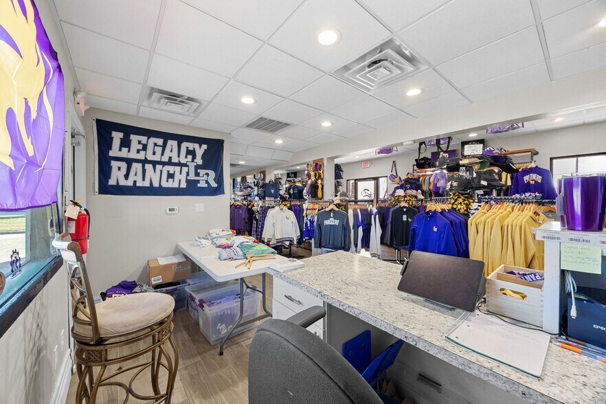 More Photos Of 14262 W State Highway 29, Liberty Hill General Retail For Sale