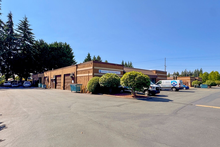 More Photos Of 5707 Lacey Blvd, Lacey Unknown For Lease