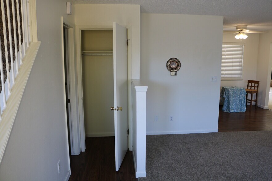 More Photos Of 333 23rd Ave, Longmont Apartments For Sale