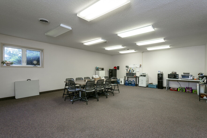 More Photos Of 3230 Peoples Dr, Harrisonburg Office For Lease