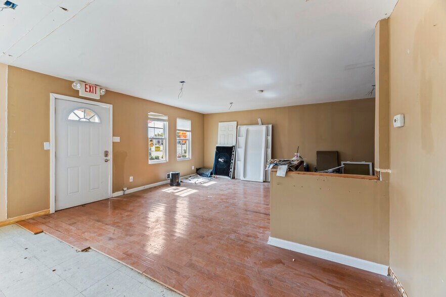More Photos Of 30 Wallace St, East Brunswick Office For Sale
