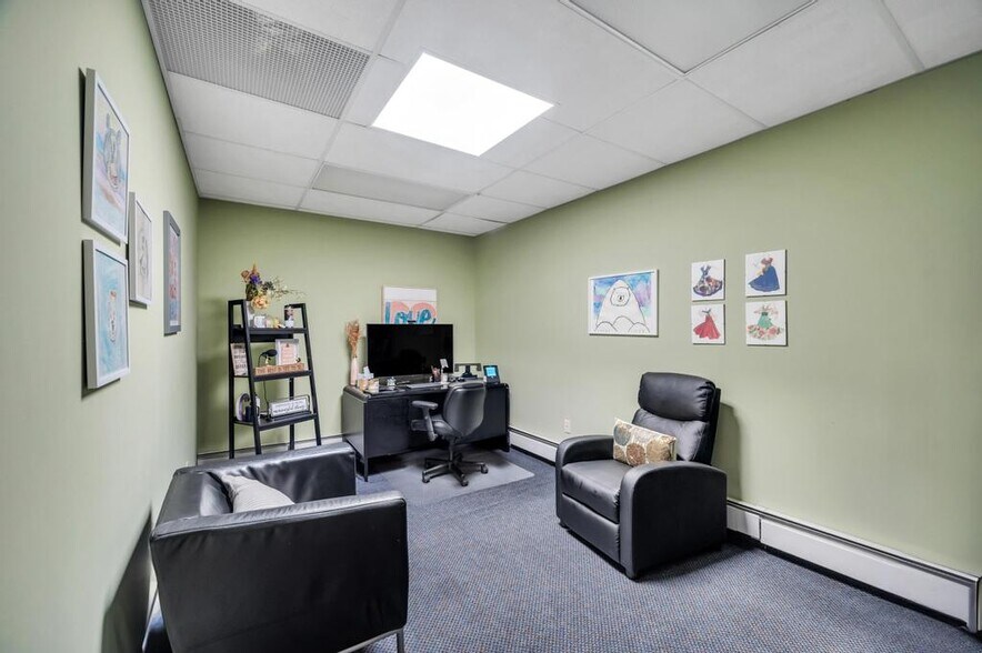 More Photos Of 2539 Middle Country Rd, Centereach Office For Lease