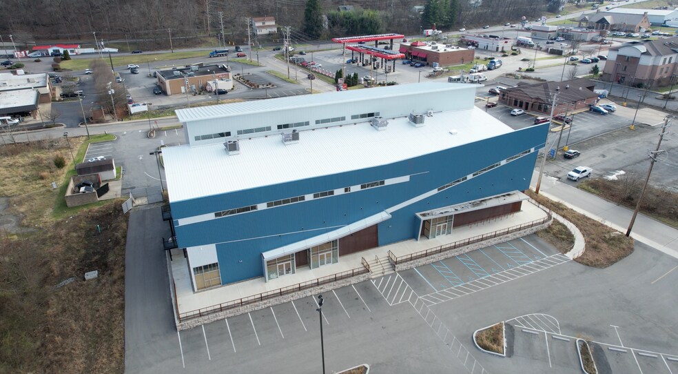 More Photos Of 1901 Eljadid St, Morgantown Health Club For Sale