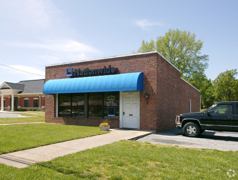 Primary Photo Of 713 Anderson St, Belton Office For Sale