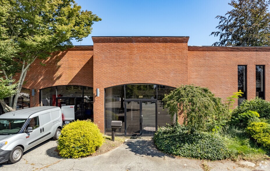 More Photos Of 546-550 Main Rd, Tiverton Medical For Lease