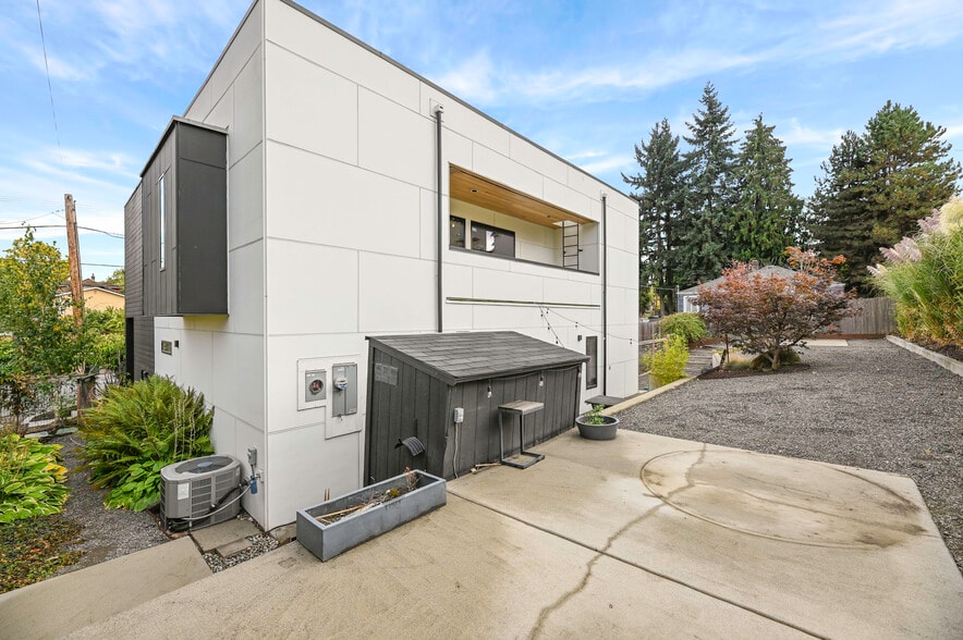 More Photos Of 13001 40th Ave S, Tukwila Specialty For Sale
