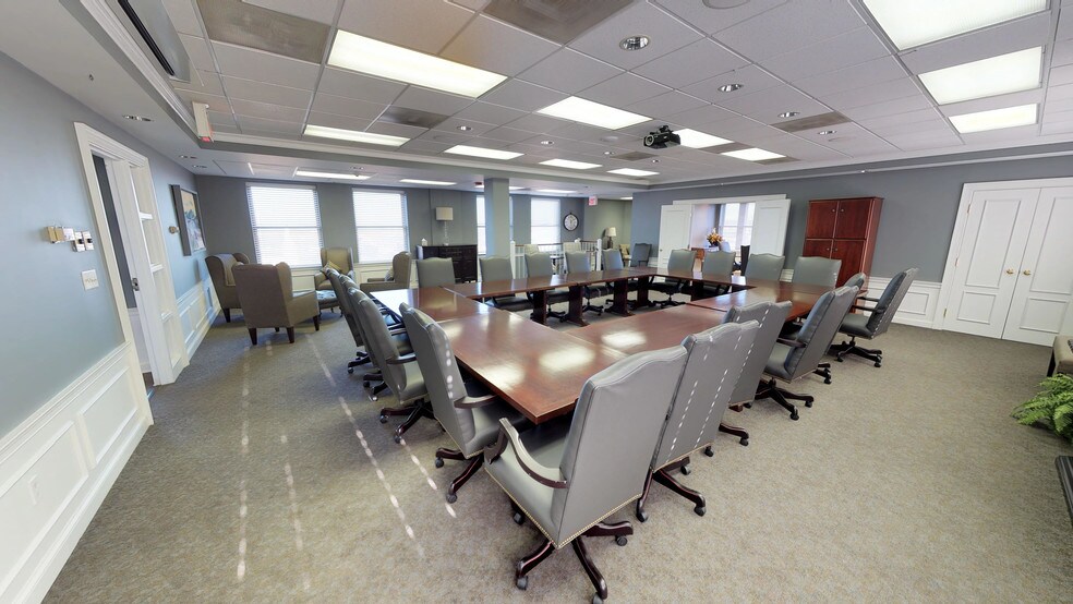 More Photos Of 1 W Federal Plz, Youngstown Office For Lease