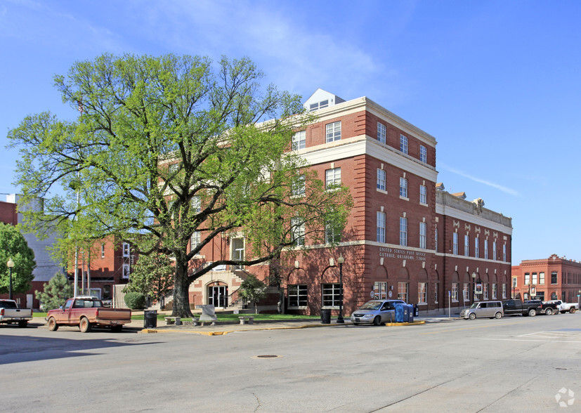 Primary Photo Of 201 W Oklahoma Ave, Guthrie Office For Lease