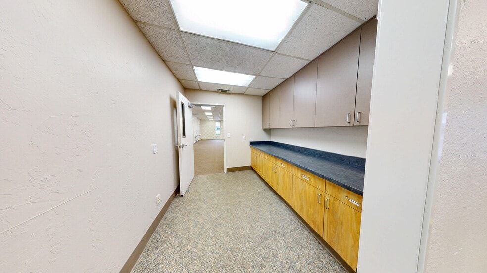 More Photos Of 4216 Shasta Dam Blvd, Shasta Lake General Retail For Lease