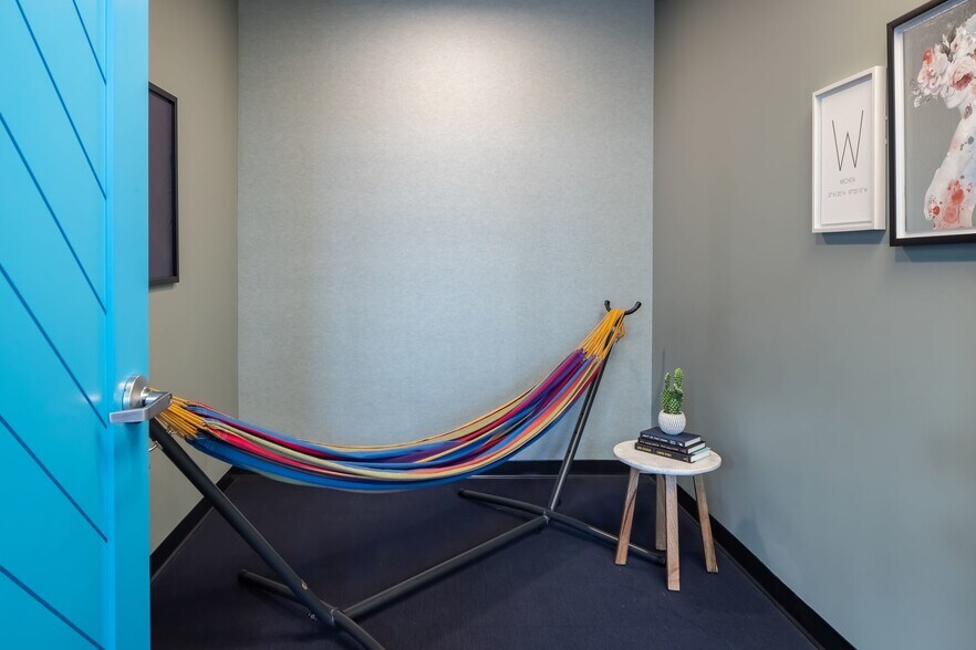 More Photos Of 1401 W 23rd St, Lawrence Apartments For Lease