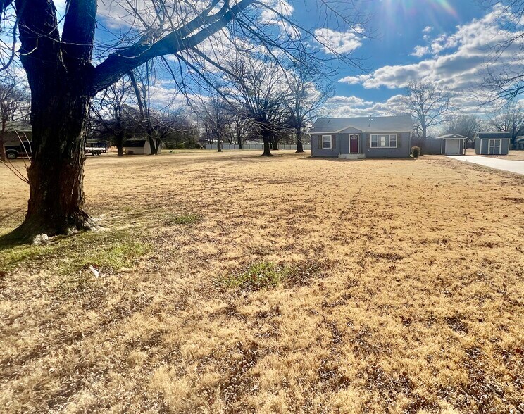 More Photos Of 409 W Washington St, Broken Arrow Land For Sale