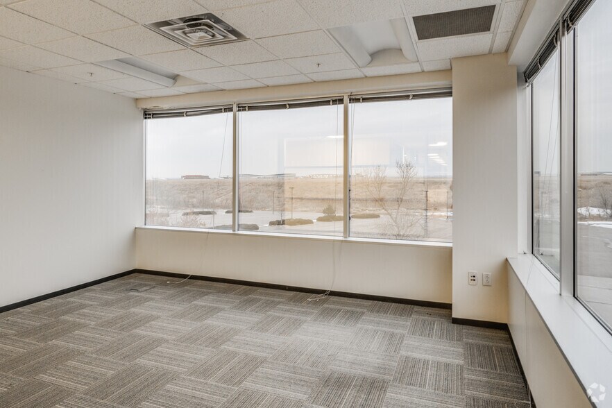 More Photos Of 327 Inverness Dr S, Englewood Office Residential For Lease