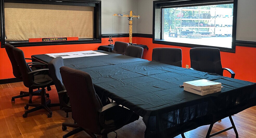 More Photos Of 201 Hummel Ross Rd, Hopewell Warehouse For Sale