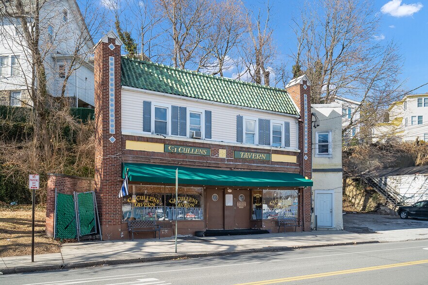 More Photos Of , New Rochelle General Retail For Sale