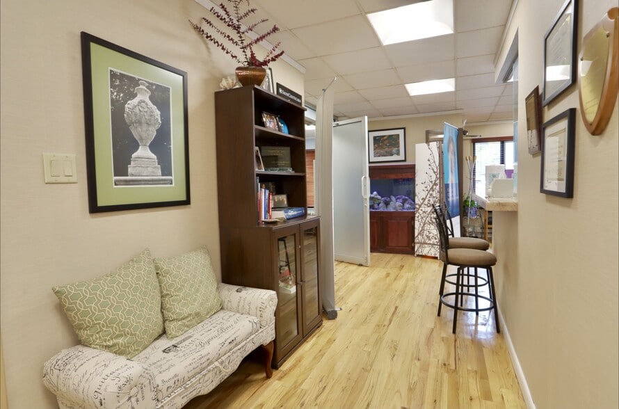 More Photos Of 1590 Anderson, Fort Lee Apartments For Lease