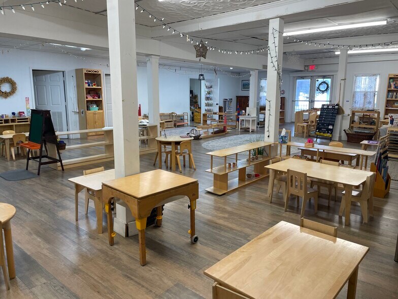 More Photos Of 265 Main St, Cornwall Schools For Sale