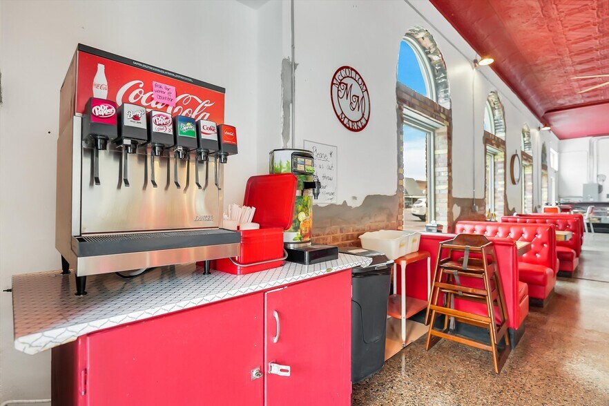 More Photos Of 100 W 4th St, Hobart Restaurant For Sale