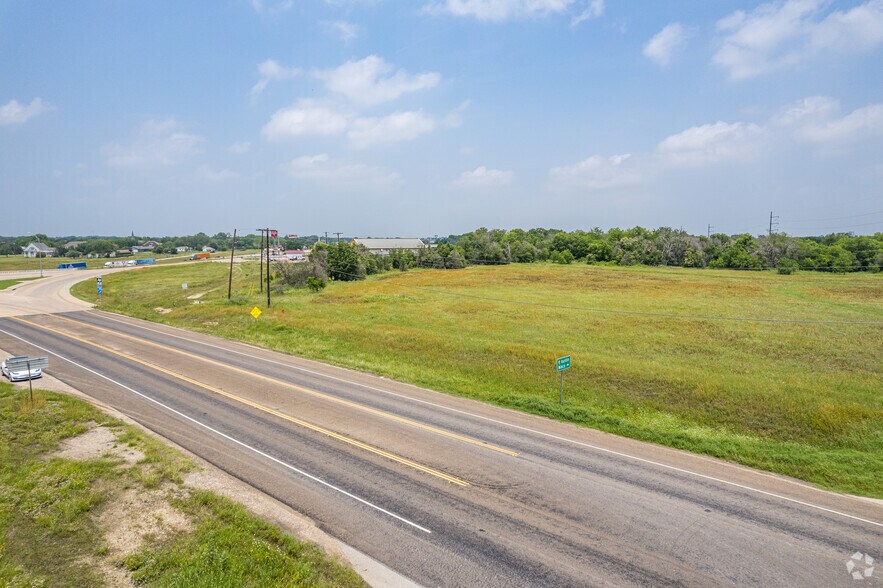More Photos Of Rosenthal Road @ South Temple Road, Lorena Land For Sale