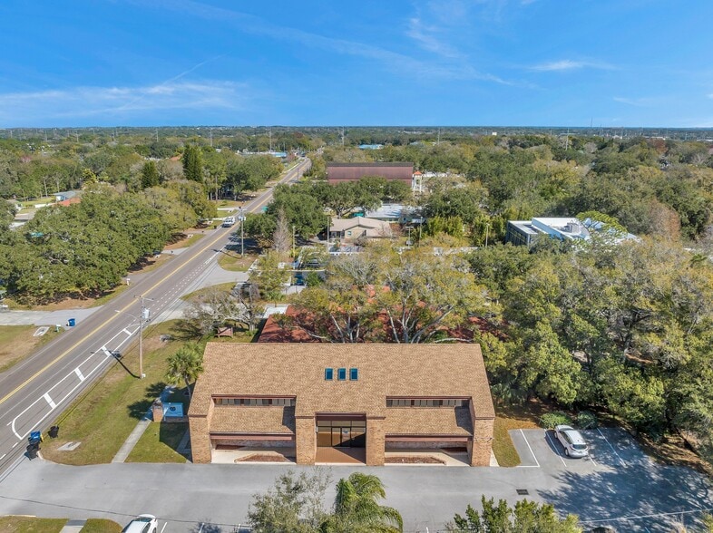 More Photos Of 2139 NE Coachman Rd, Clearwater Office For Sale