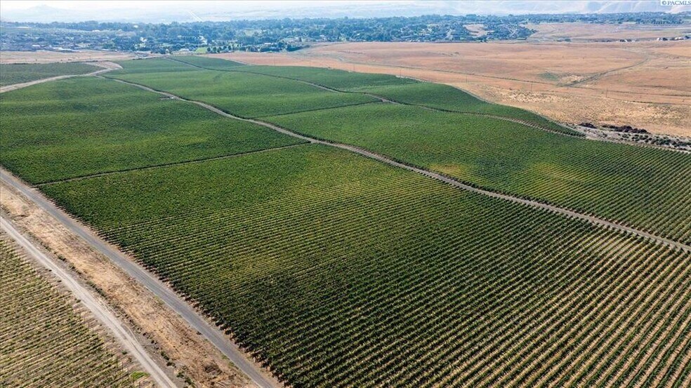 More Photos Of NKA Goose Ridge Estates, Richland Land For Sale