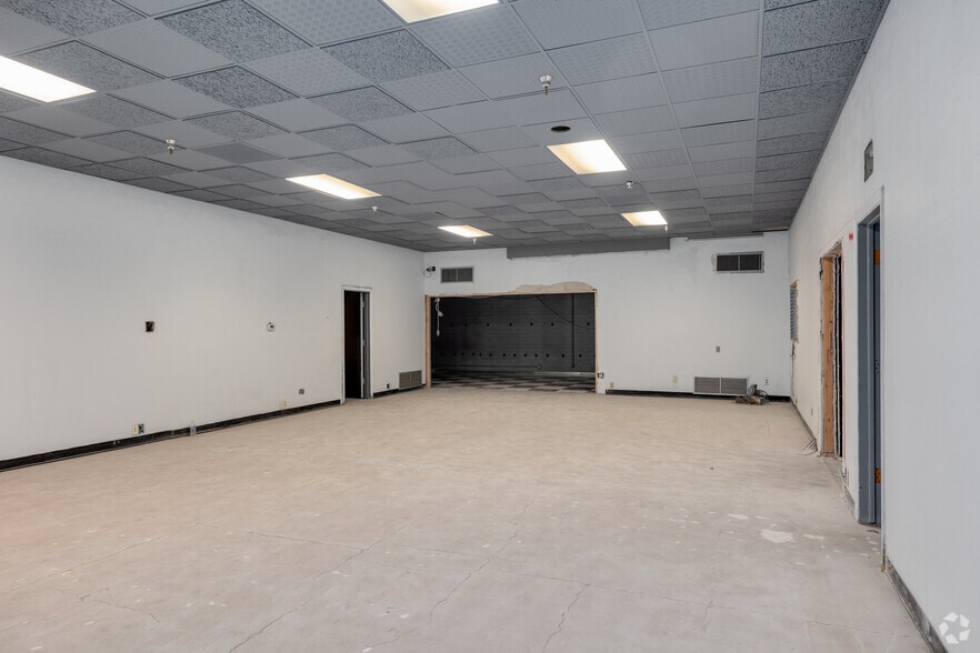 More Photos Of 260 S Hibbert St, Mesa Warehouse For Lease