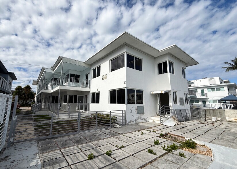 More Photos Of 8025 Crespi Blvd, Miami Beach Apartments For Sale