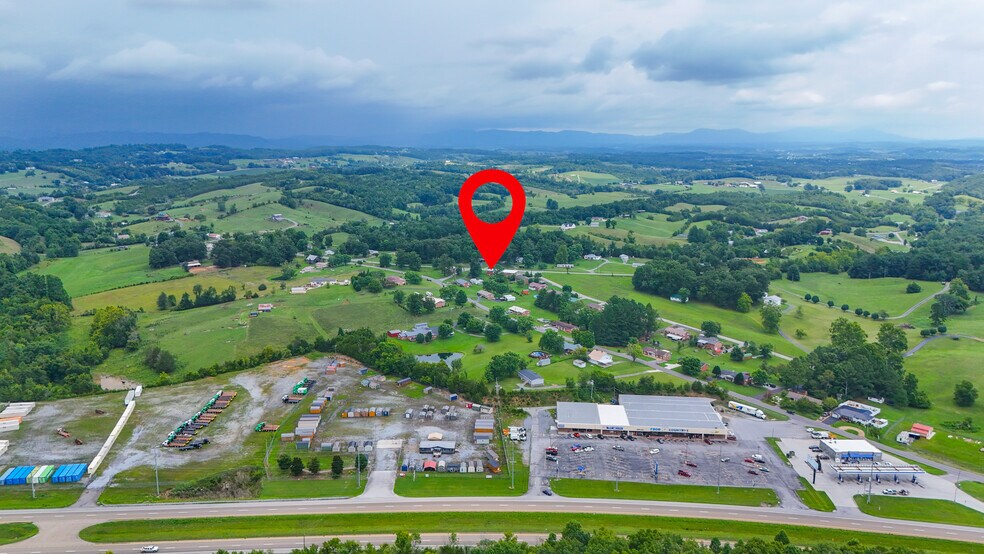 More Photos Of 6279 Blue Springs Pky, Mosheim Freestanding For Sale