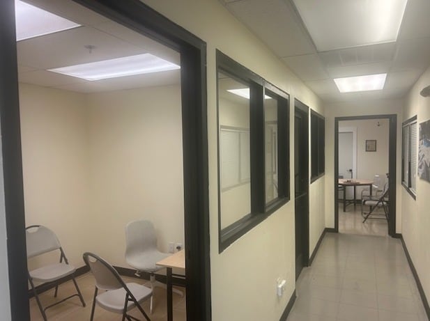 More Photos Of 495 Mola Blvd, Elmwood Park Warehouse For Lease