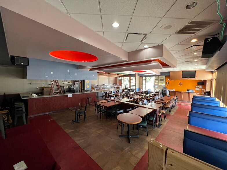 More Photos Of 14902 Northwest Fwy, Houston Unknown For Lease