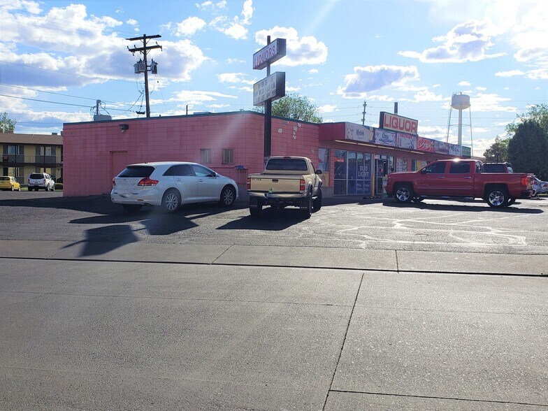 More Photos Of 2355 Belford Ave, Grand Junction General Retail For Sale