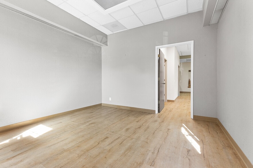 More Photos Of 1436 Professional Dr, Petaluma Medical For Sale