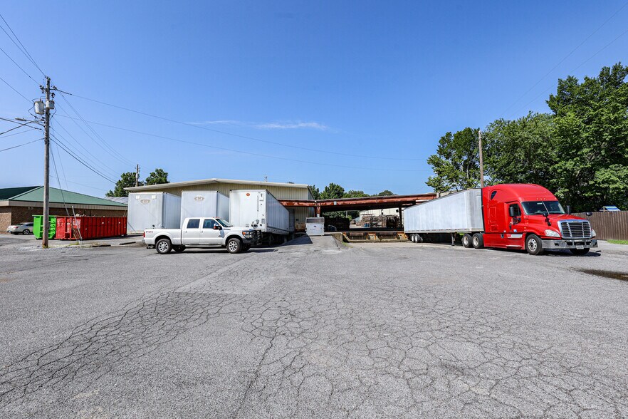 More Photos Of , Paducah Unknown For Sale