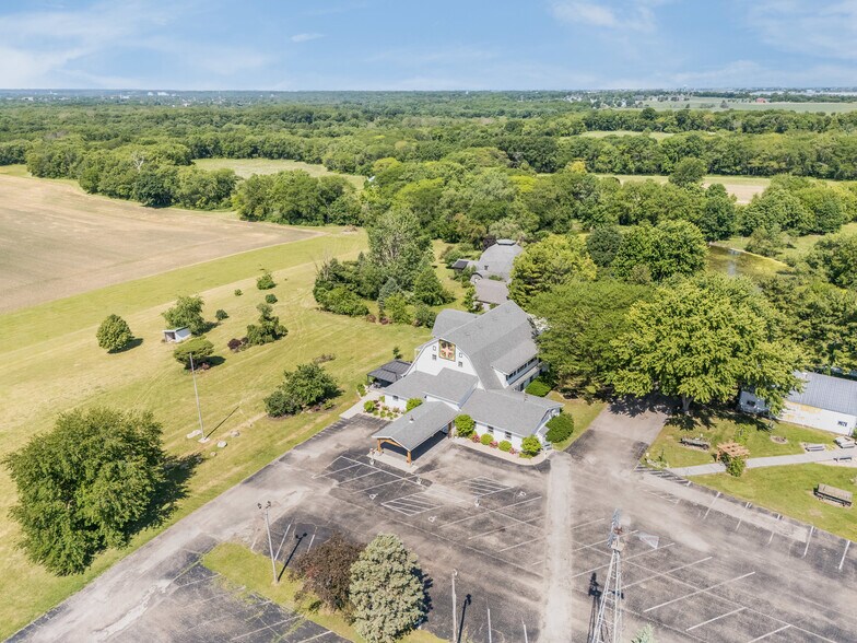 More Photos Of 2973 N Il Route 71, Ottawa Restaurant For Sale