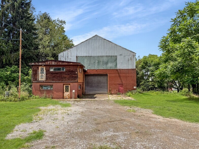 More Photos Of 340 Dunlap Hill Rd, Freedom Industrial For Lease