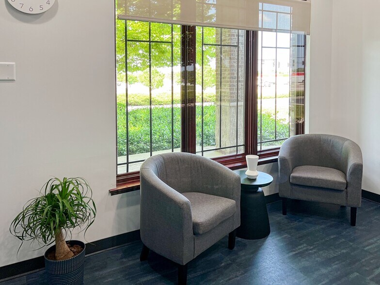 More Photos Of 7777 W Lincoln Hwy, Frankfort Coworking Space