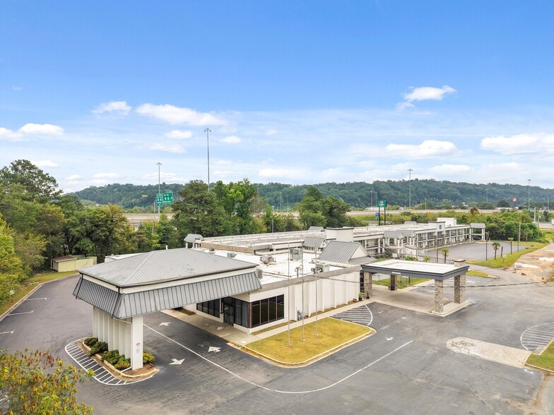 More Photos Of 2106 Chattanooga Rd, Dalton Hotel For Sale