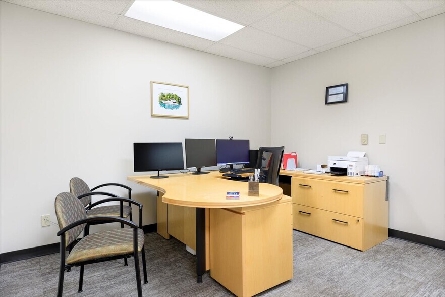 More Photos Of 5589 Harbor Road Rd, Freeland Office Residential For Sale