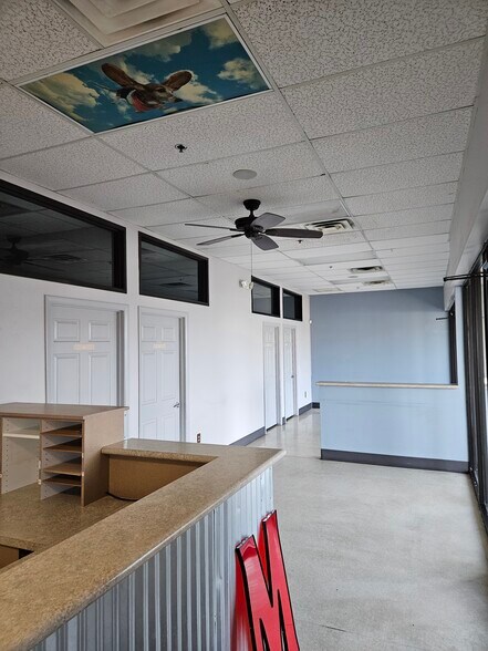 More Photos Of 6017-6025 E McKellips Rd, Mesa Unknown For Lease